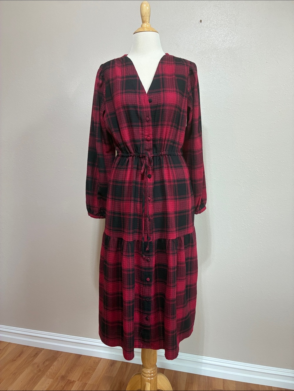 Knox Rose Medium Red Black Plaid Long Sleeve Tiered Shirt Dress Flannel Cozycore